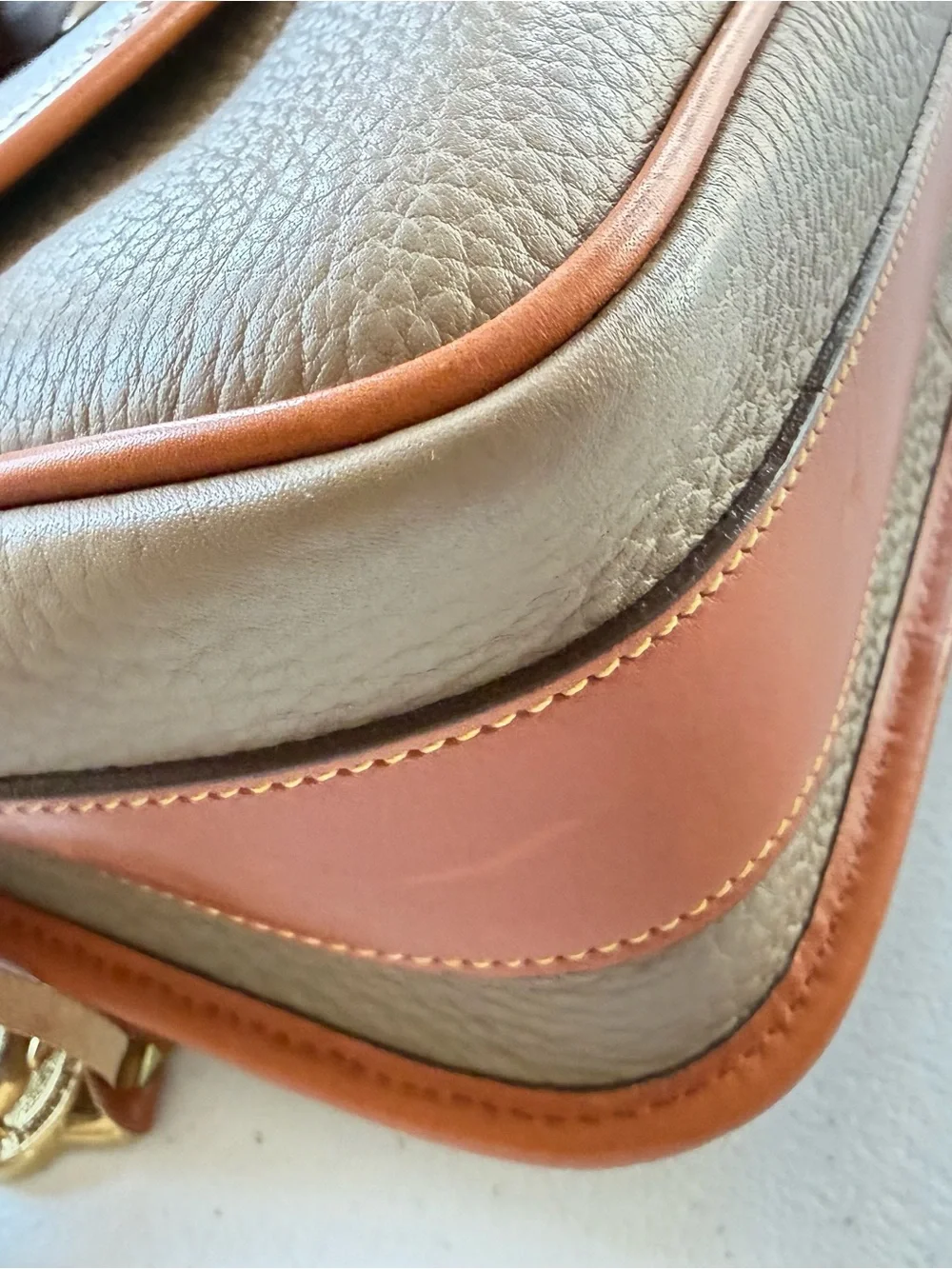 Vintage Dooney & Bourke AWL Overland Bag Taupe Tan Crossbody R52 USA